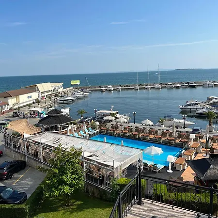 Sun Coast - Sea View Few Steps From And Marina
